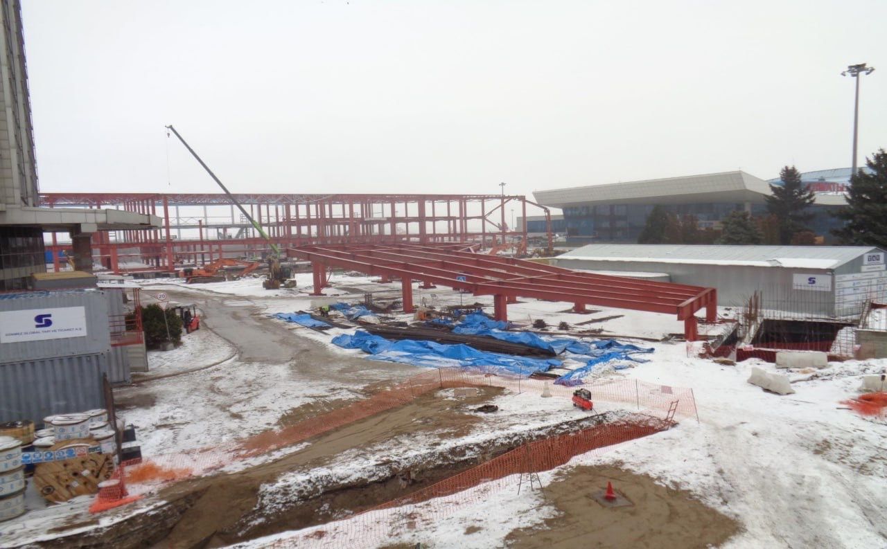 Airport Viaduct Construction