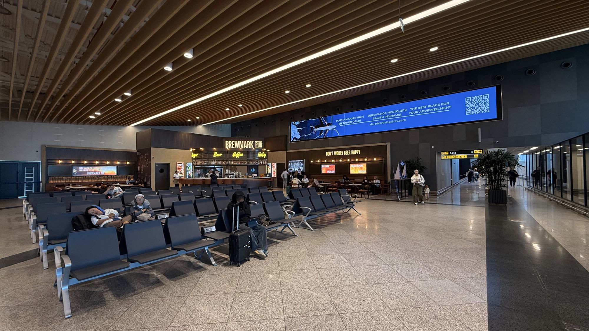 Almaty Airport Renovation: Before &amp; After